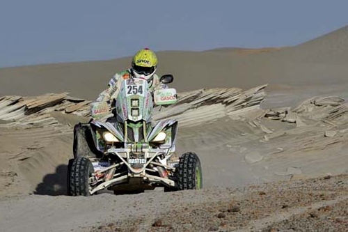 Dakar 2013: Reuzendoder Casale wint voor thuispubliek, Oranje krabbelt weer op + UITSLAG